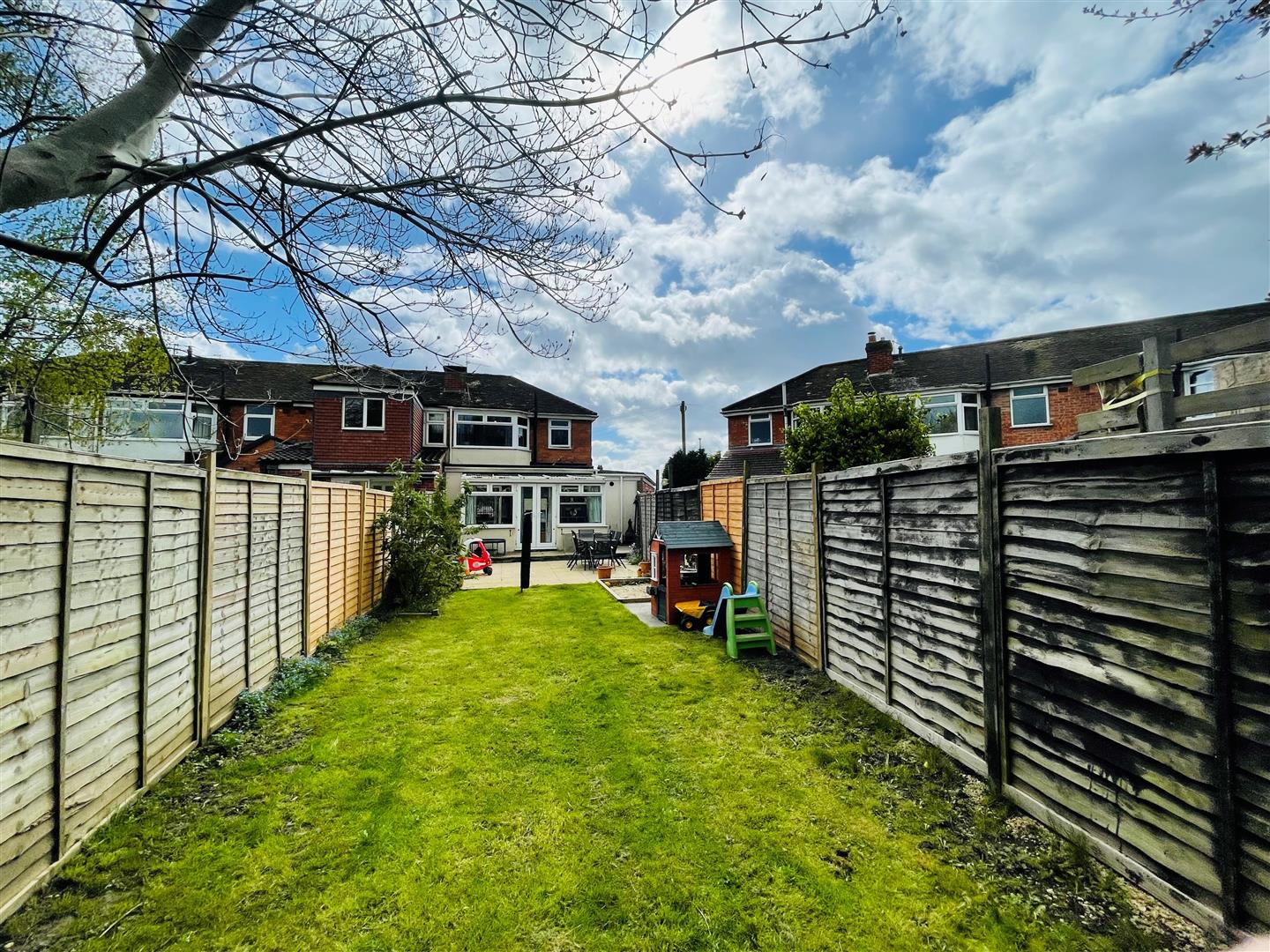 Warwick Crescent, Melksham Lock and Key